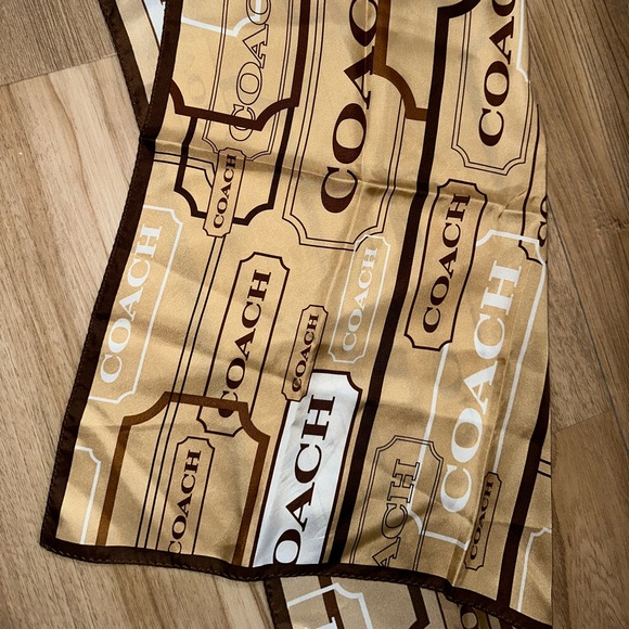 100% Silk Coach Scarf Handkerchief Brown - Picture 2 of 8